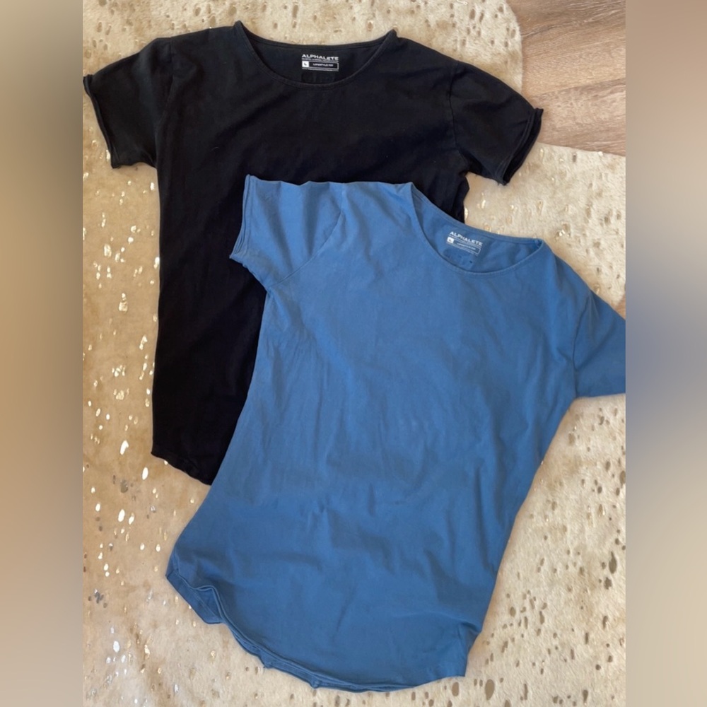 Alphalete Black & Blue Short Sleeve Tees L